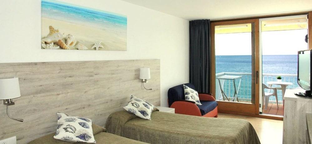 Hotel Maria Teresa Calonge  Exteriör bild
