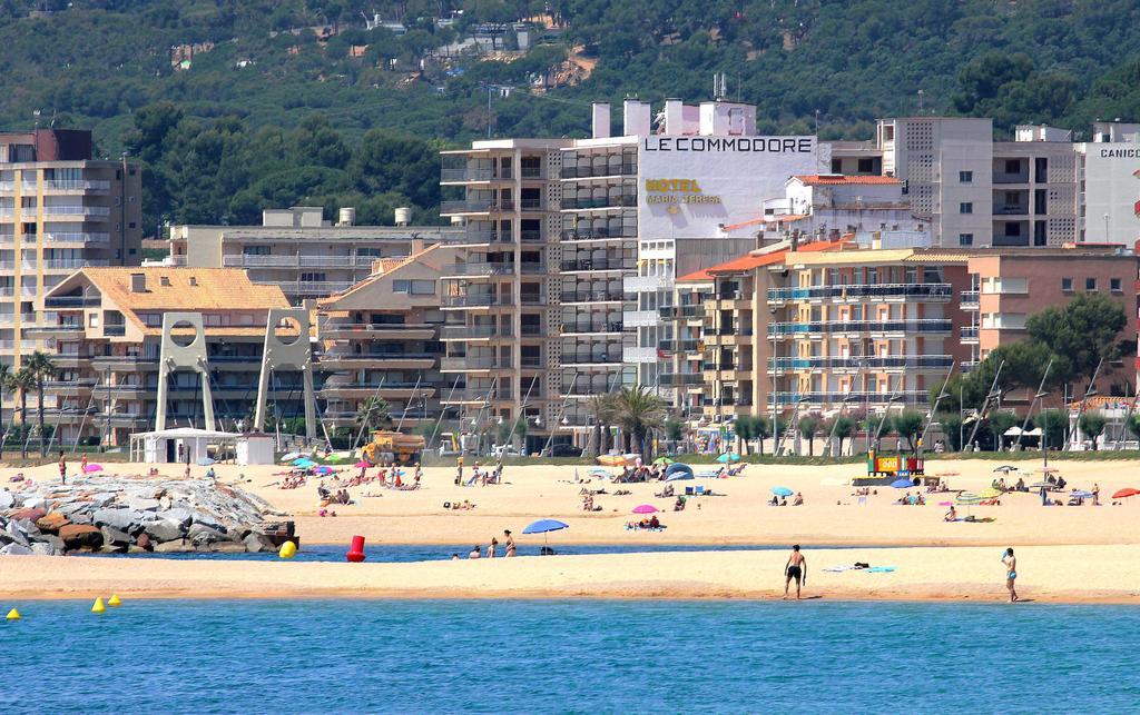 Hotel Maria Teresa Calonge  Exteriör bild