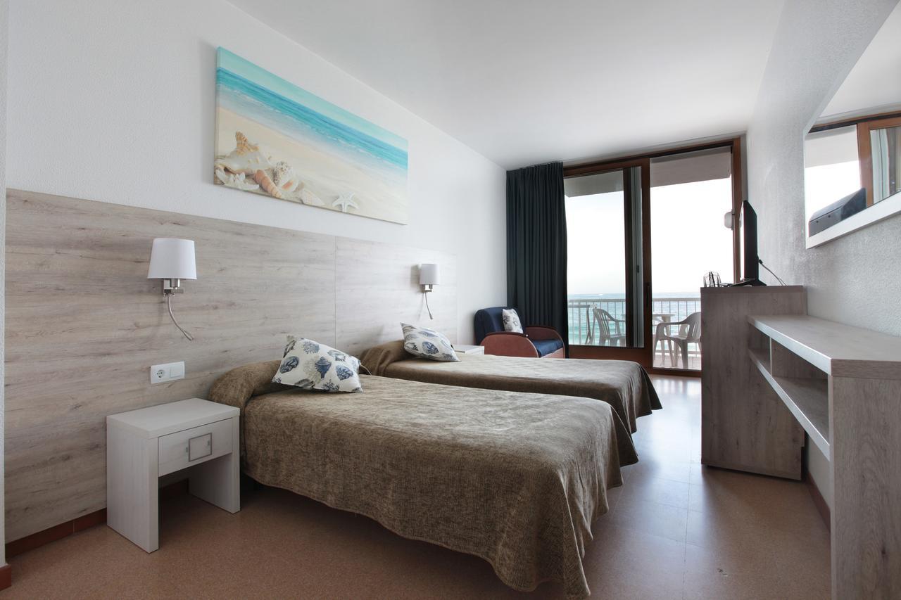 Hotel Maria Teresa Calonge  Exteriör bild
