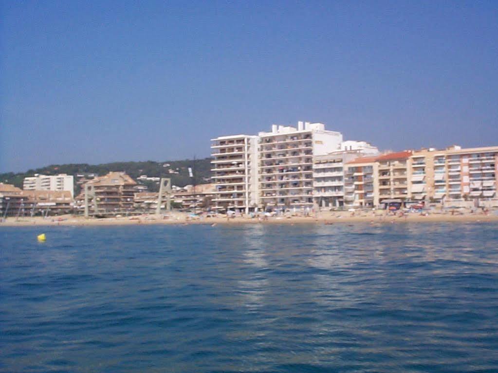 Hotel Maria Teresa Calonge  Exteriör bild